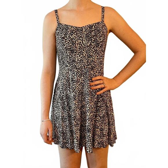 Old Navy Cami Dress Black and White Leopard Print. Size Small - Picture 1 of 3
